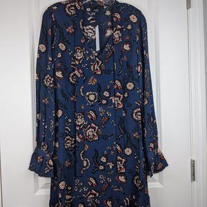 Sanctuary Floral V neck Long Sleeve Dress NWT